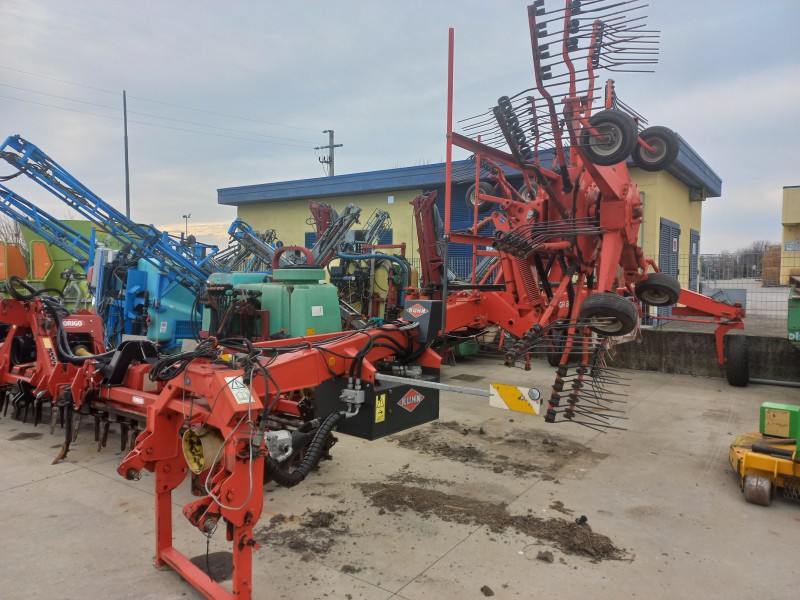 -23- KUHN - GA 8020