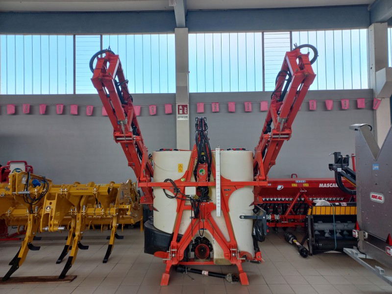 KUHN - DELTIS 2